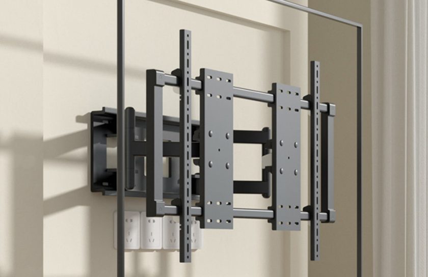 Full Motion TV Mount: Swivel, Corner